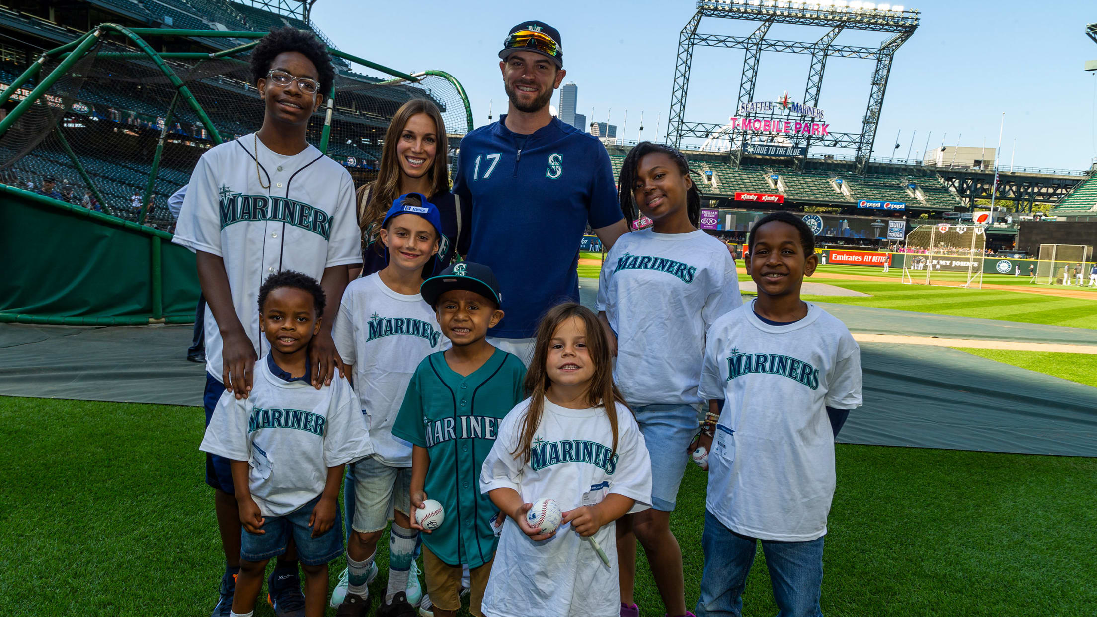 Mariners Families Favorite Things Basket Auction