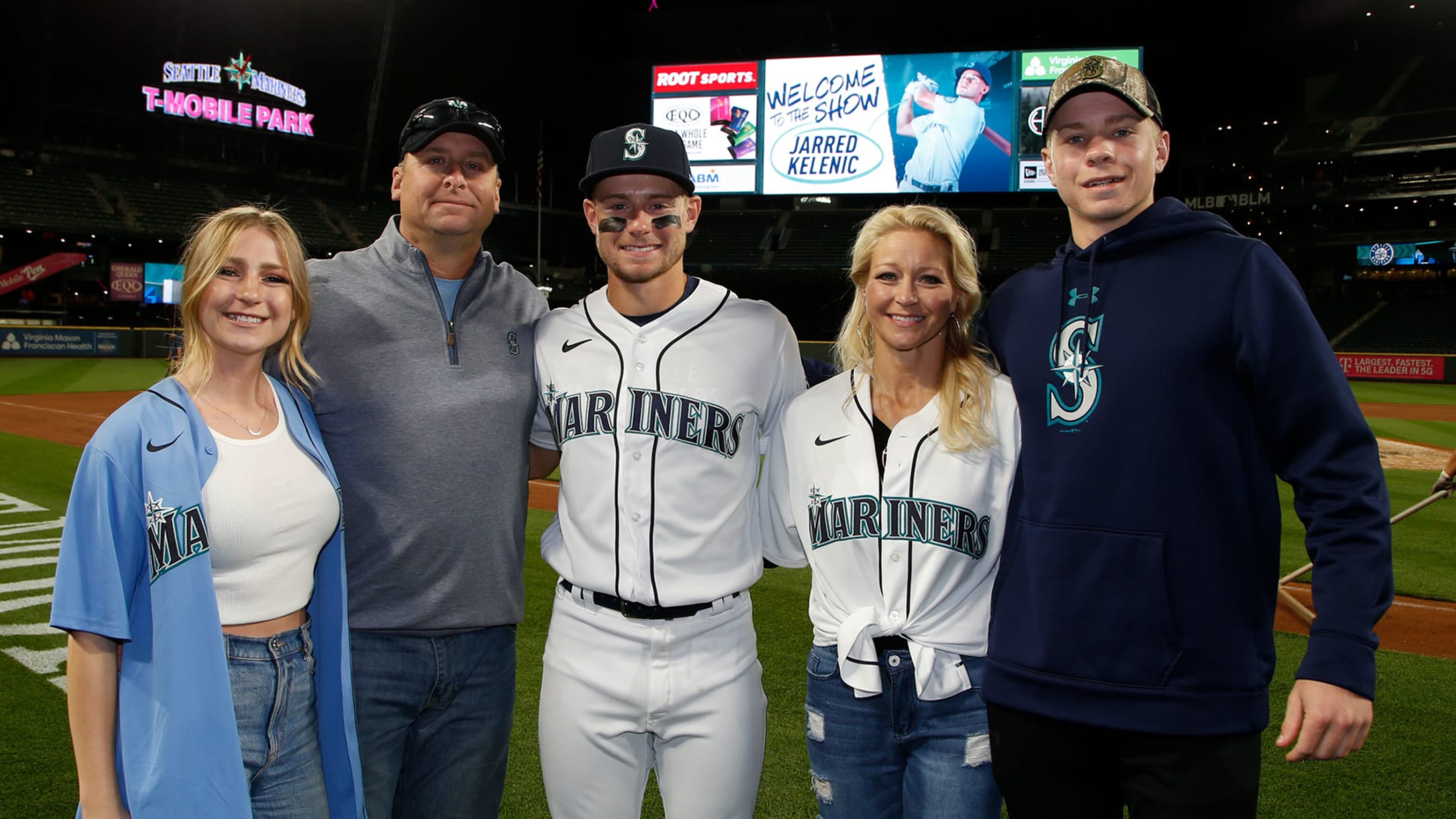 Commentary: Jarred Kelenic's struggles are the biggest conundrum in the  Mariners' rebuilding plan