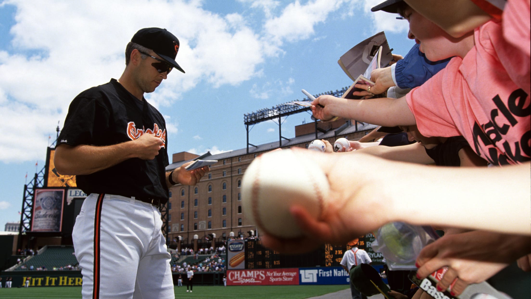 August 24: Happy 62nd Birthday to Cal Ripken Jr #calripkenjr