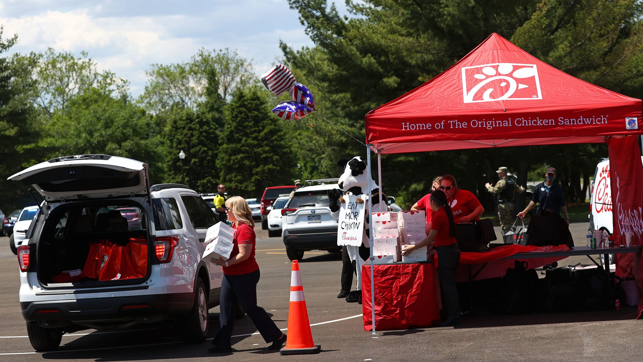 bal-celebrating-memorial-day-in-birdland-003