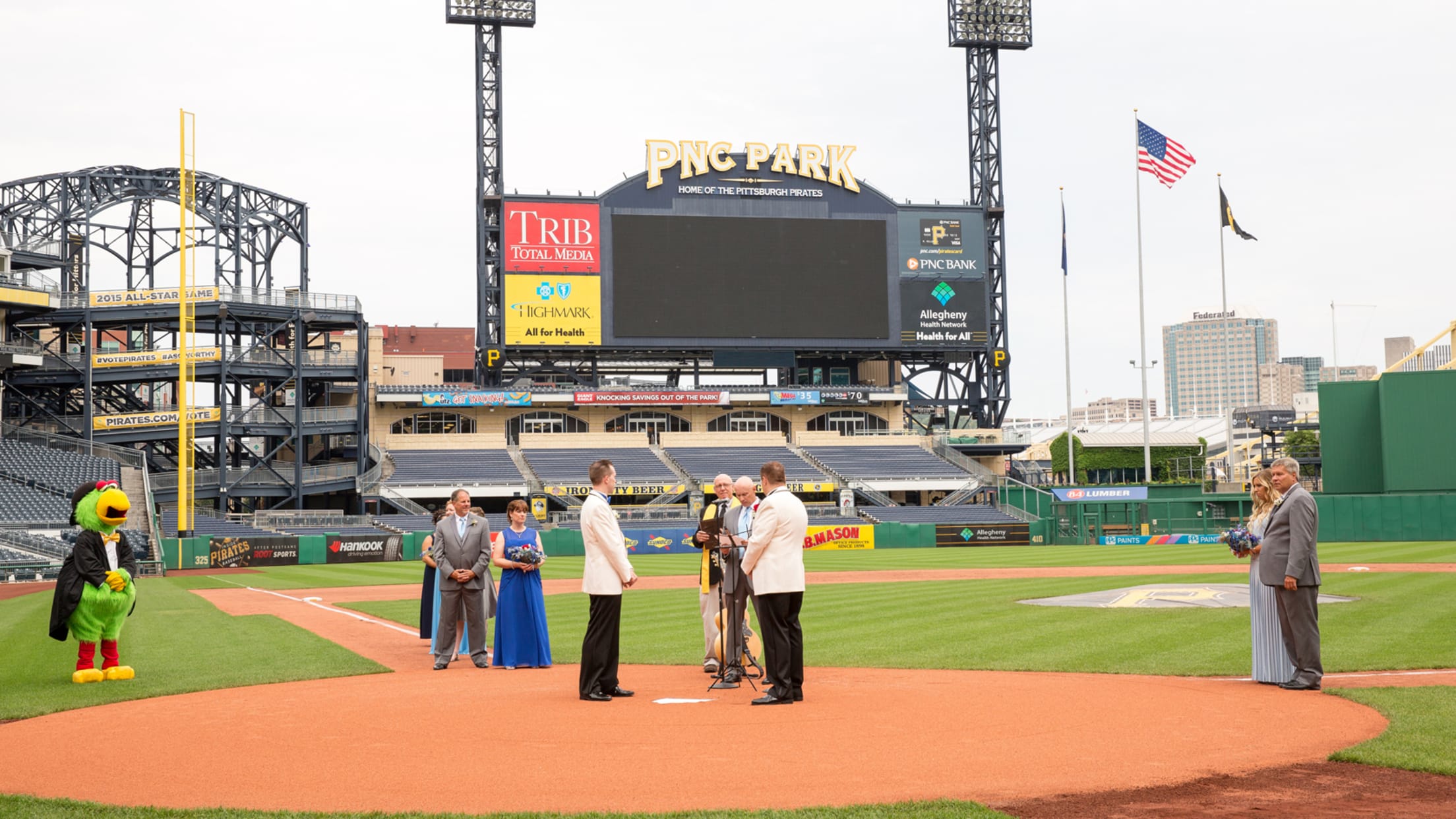 HOME PLATE CLUB AT PNC PARK - 101 Photos & 43 Reviews - 115