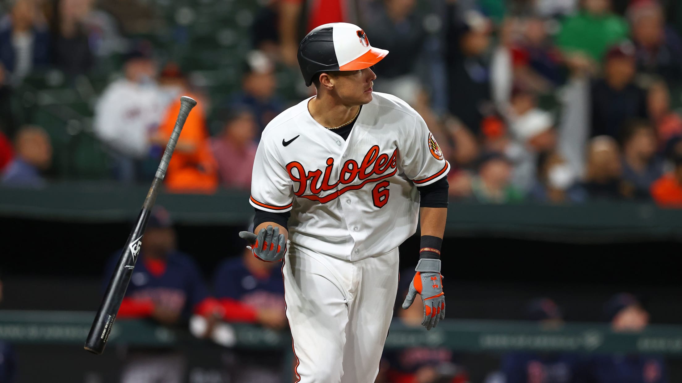 Orioles run wild in first 2 games with pitch clock rules –