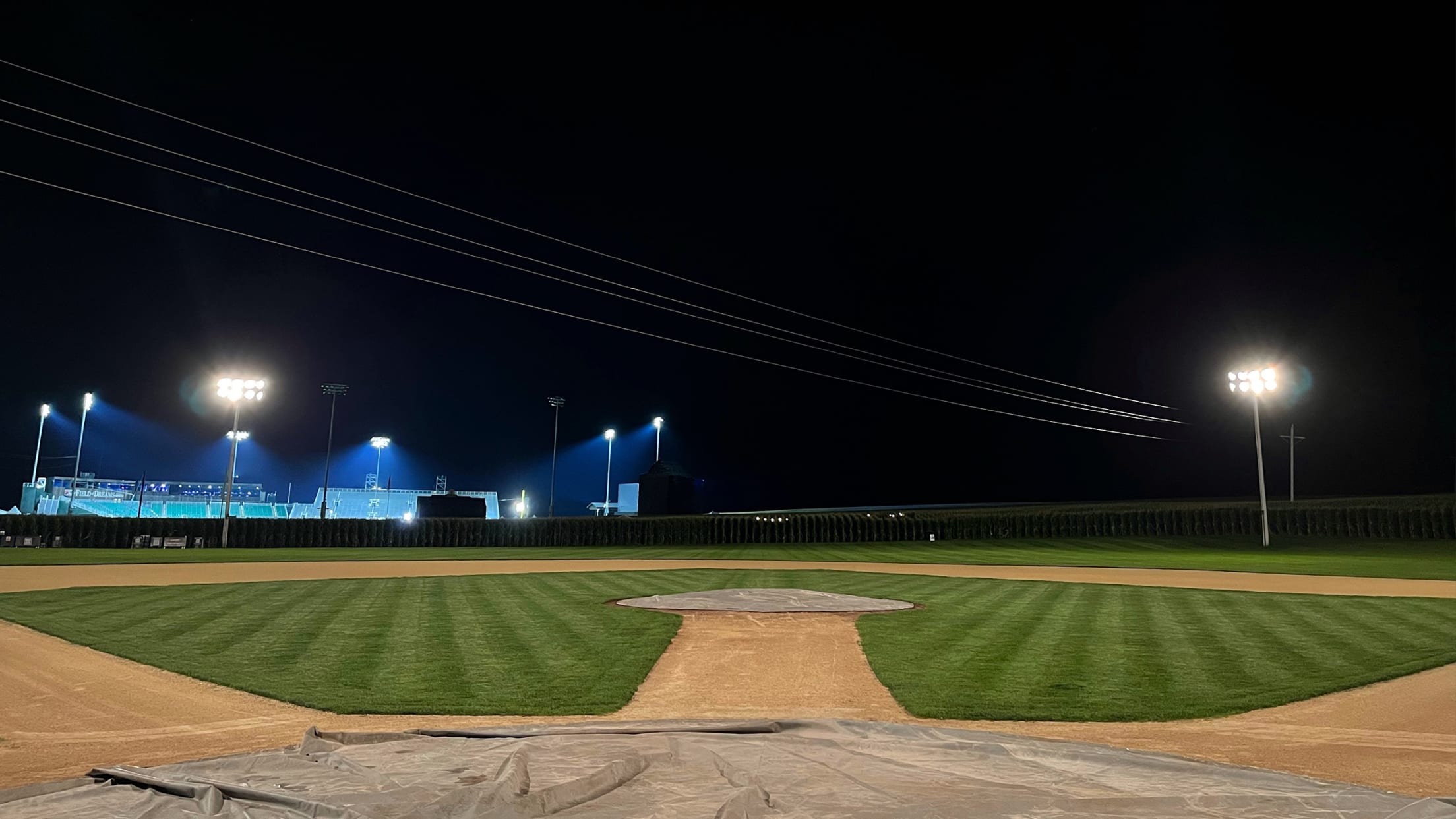 John Deere on X: We partnered with @mlb to bring a real-life Field of  Dreams to Iowa. Tune in tomorrow night! #MLBatFieldofDreams   / X