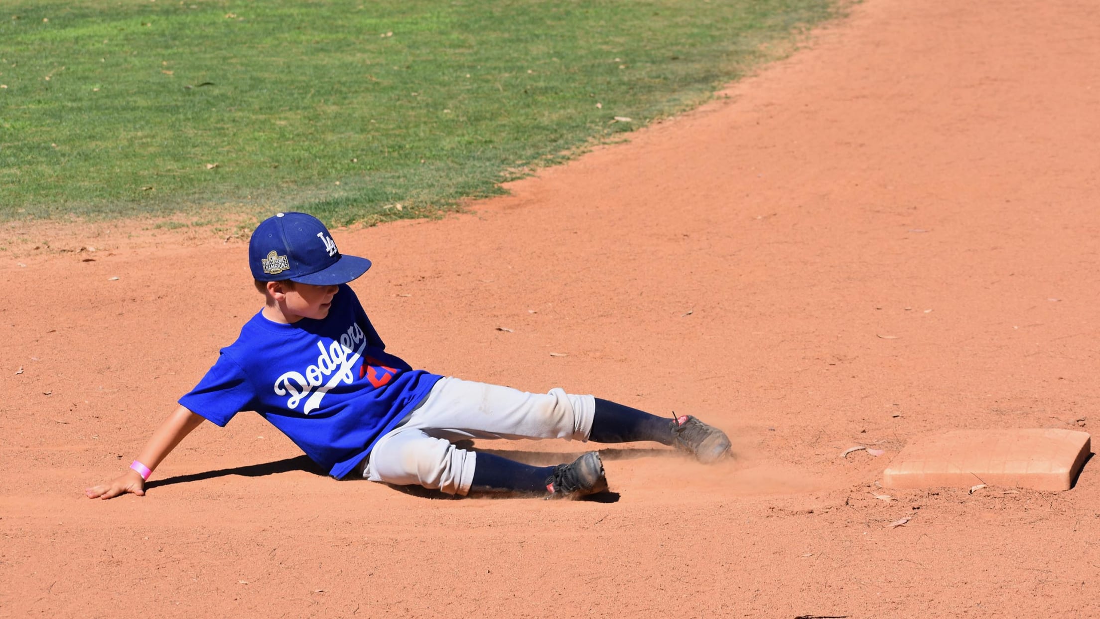 Dodgers Neighborhood Camps