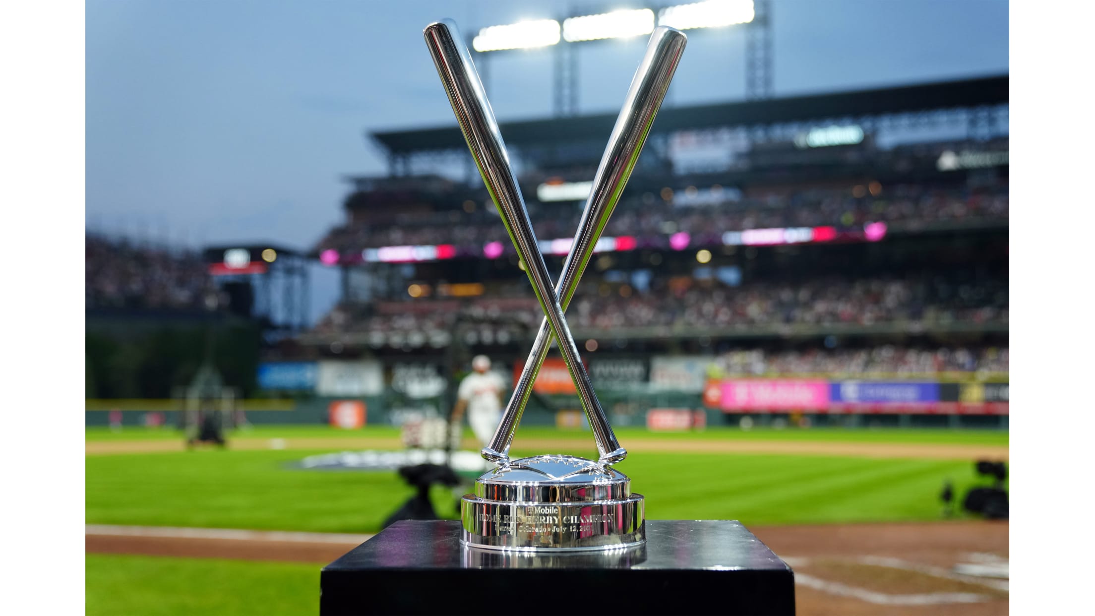 HR_Derby_Trophy-1