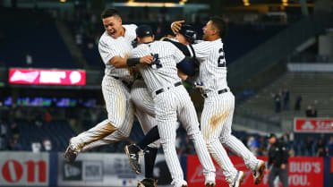 Yankees bounce back, walk-off Reds as DJ LeMahieu scores winning