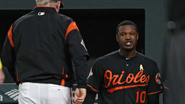 Adam Jones nearly pied a teammate postgame  until he realized it was Buck  Showalter