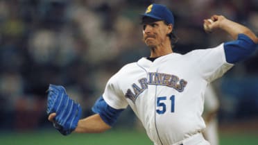 Big Unit returns to be honored by Mariners