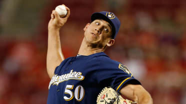 Milwaukee Brewers: 2017 Corey Knebel vs. 1981 Rollie Fingers