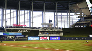 With New Stadium and Look, Marlins Bid for Attention - The New