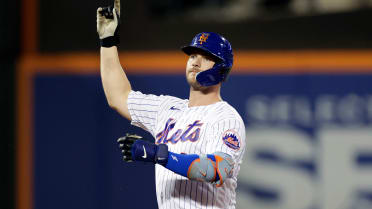 Maxi] @Mets Hey how's it going? I'm Pete Alonso. And if you're watching  this, you just lost to the San Diego Padres : r/baseball