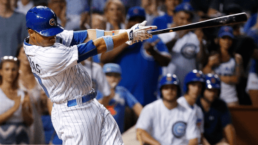Cubs' Willson Contreras 'shushes' Brewers with clutch late-inning homer 