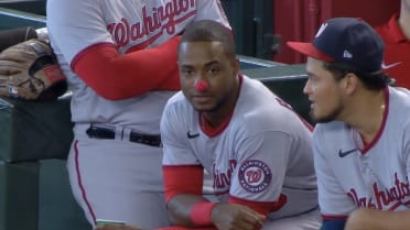 Clown show? Victor Robles tweaks MadBum's nose, then caught at