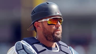 3 Twins players exit game with heat illness