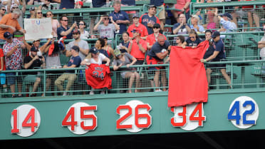 red sox retired numbers fenway