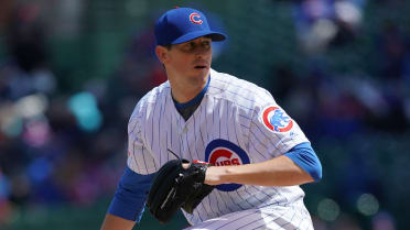 Hendricks strikes out 11, Cubs beat Diamondbacks 5-1