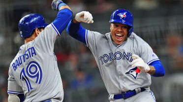 Toronto Blue Jays starting pitcher Marcus Stroman kisses his glove before  his first pitch against the Kansas City Royals in the ALCS game 3 at the  Rogers Centre in Toronto, Canada on