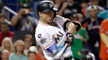 Giancarlo Stanton trade: 4 sensible offers for the Marlins superstar