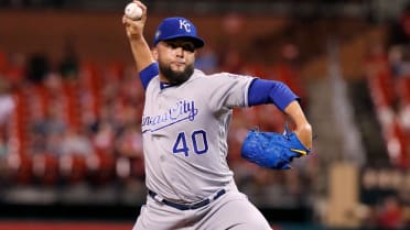 MLB playoffs: Royals sweep O's, head to World Series - West