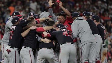 Nationals' Dave Martinez delivers World Series celebration speech