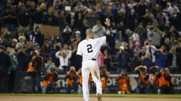 Watch New York Yankees Retire Derek Jeter's Number