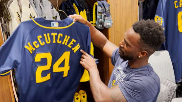 Brewers' Andrew McCutchen switches to 24, talks with Ken Griffey Jr.
