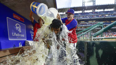 Phillies' Ranger Suárez reports to camp with a little help from his friends