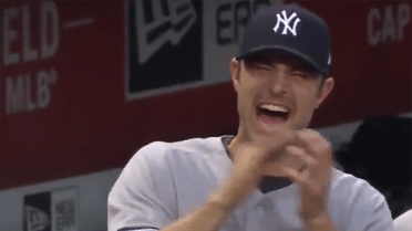 Gleyber Torres hit a walk-off homer and set off absolute bedlam at Yankee  Stadium