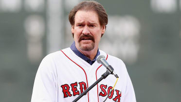 Wade Boggs on Boston's refusal to retire his number: 'It's disappointing