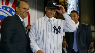 Aaron Boone relives injury that led to Yankees' Alex Rodriguez blockbuster