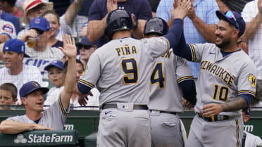 Milwaukee Brewers on X: It's #CervecerosDay at Miller Park! The