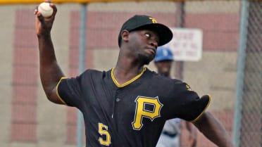 Pirates Ke'Bryan Hayes Ranked 46th Top Prospect in Baseball (2019