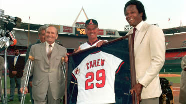 Los Angeles Angels on X: First player you think of when you see this jersey?  🤔  / X