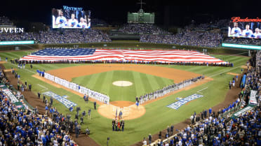 Harry Caray, Ron Santo welcome Ernie Banks to 'Friendly Confines