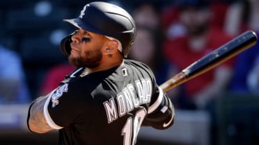 Moncada makes MLB debut, shows off arm 