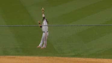 Brandon Crawford on X: 2012 World Series baby and ring & 2014