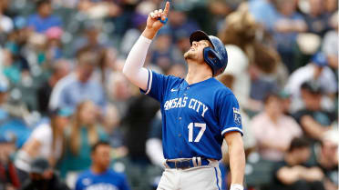 More longball damage from Royals as Mariners fall in 12 innings - The  Columbian