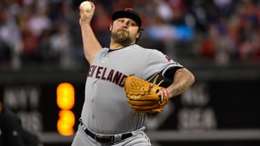 Joba Chamberlain signed by Brewers