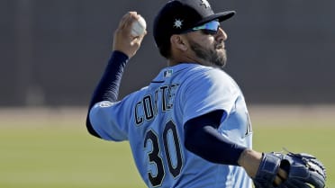 Nestor Cortes Funky Legs, Dropping Down, Quick Pitching vs Mariners 