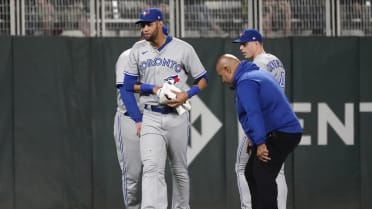 Lourdes Gurriel Jr. and the Blue Jays nearly pulled off a triple play,  settling for a slick double play instead