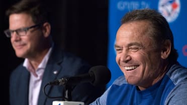 Blue Jays manager John Gibbons opens up about quitting tobacco