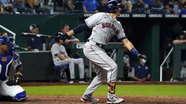 Astros injury update: Jason Castro leaves game early with quad injury,  Springer to rehab assignment, Correa sits - The Crawfish Boxes