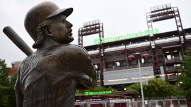 Three Retired Numbers at Citizens Bank Park -- Philadelphi…