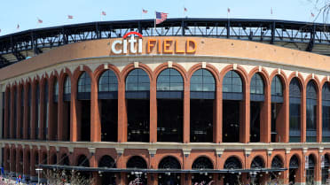 Mets fans attend home opener at Citi Field