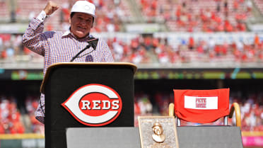 Pete Rose added to Reds' Hall of Fame in long-awaited moment