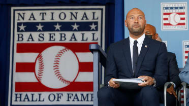 Derek Jeter throws first pitch, 09/09/2022