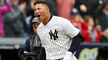 Yankees' Gleyber Torres Upstages Himself With Walk-Off Homer - The New York  Times