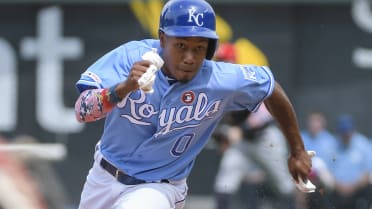 Yankees get speedy OF Terrance Gore from Royals for cash