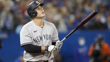 Anthony Rizzo hits leadoff vs. Padres