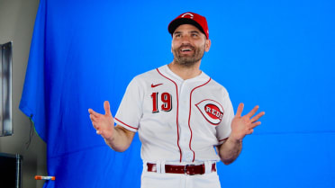 Masters: Baseball all-star Joey Votto talks golf mic'd up for ESPN2